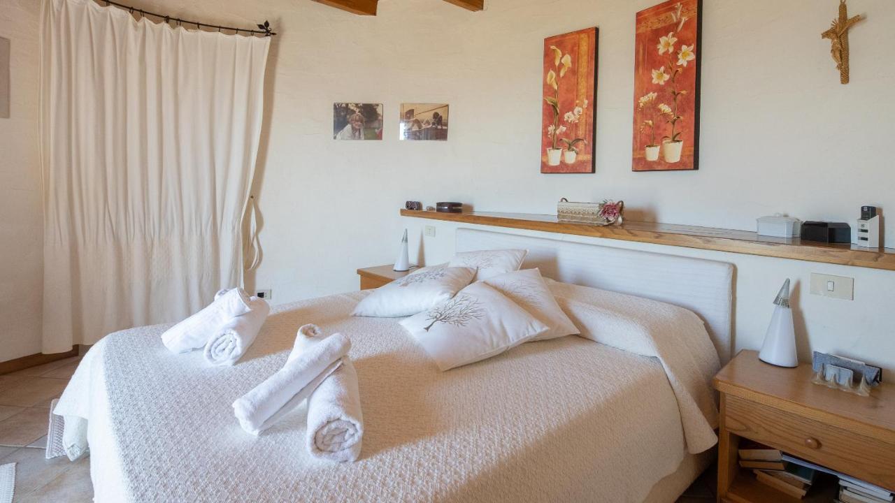 Welcomely - Villa Acqua Marina ゴルフォ・アランチ エクステリア 写真